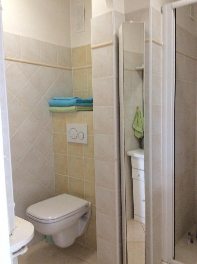 Appartement Vue Mer Panoramique อองทีบส์ ภายนอก รูปภาพ